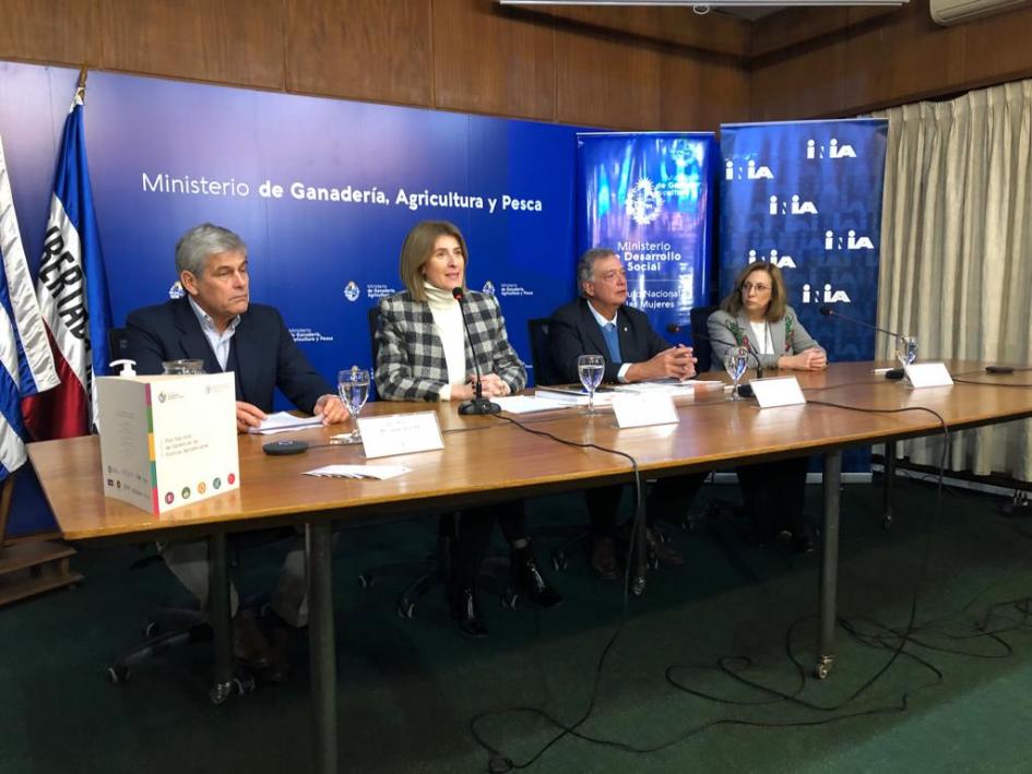 Conferencia de prensa Conferencia de prensa