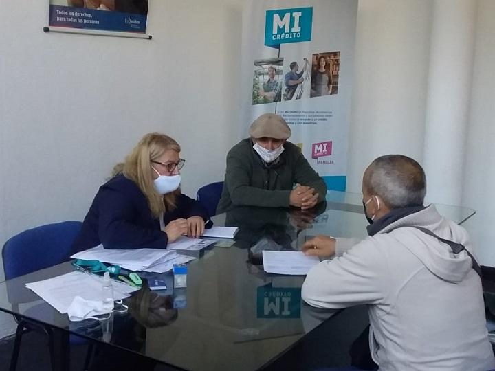 Firma de Conformes con Republica Microfinanzas Firma de Conformes con Republica Microfinanzas