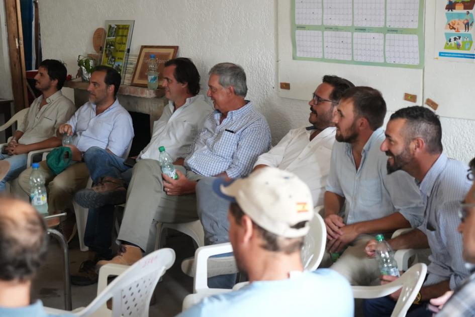 Gira por localidades de Canelones Gira por localidades de Canelones