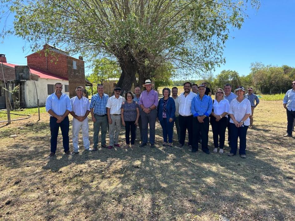 Recorrida por Artigas y Rivera Recorrida por Artigas y Rivera