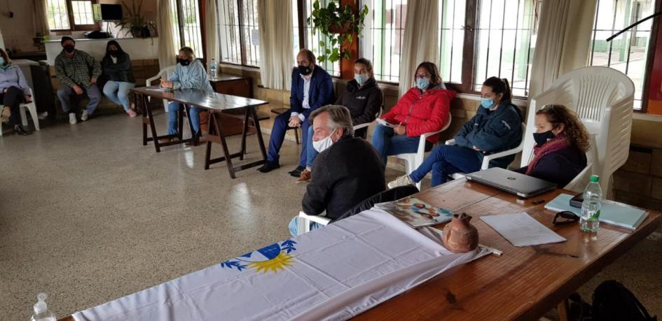 Sesionó el Consejo Zonal de Pesca de Flores Sesionó el Consejo Zonal de Pesca de Flores