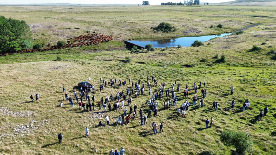 Jornada “Conociendo a nuestros ganaderos del pastizal” en Salto