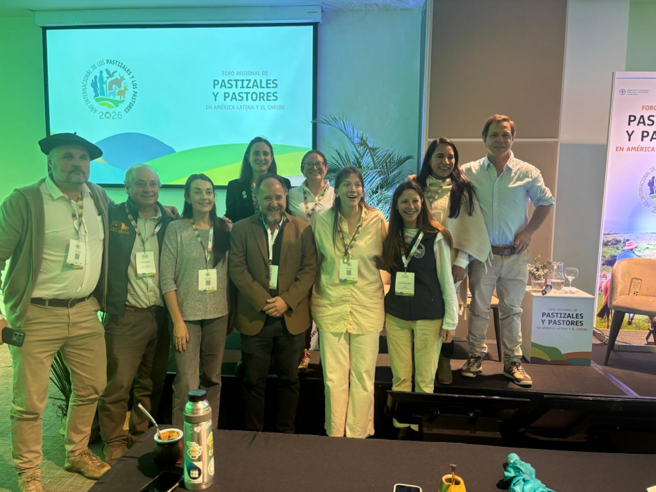 jóvenes en foro pastizales y pastores jóvenes en foro pastizales y pastores