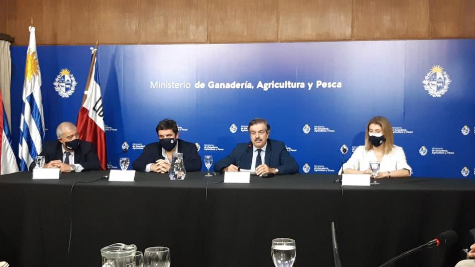 Asumen nuevas autoridades de los Servicios Ganaderos Asumen nuevas autoridades de los Servicios Ganaderos