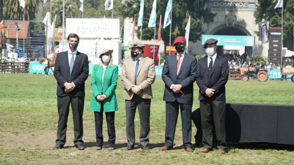 Autoridades en cierre de Expo Prado