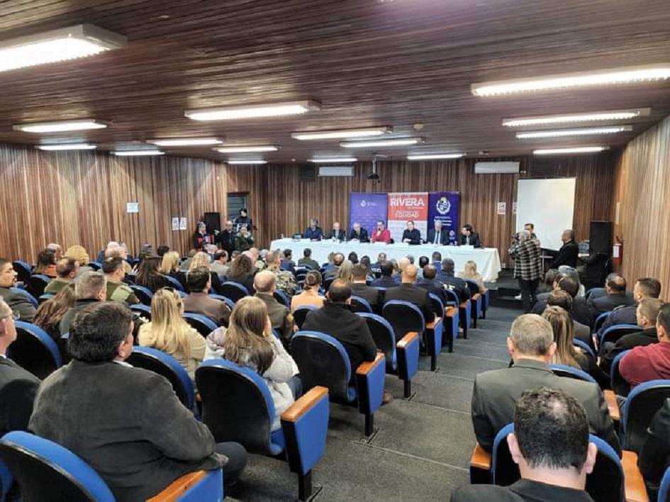 Encuentro binacional Uruguay - Brasil sobre seguridad pública