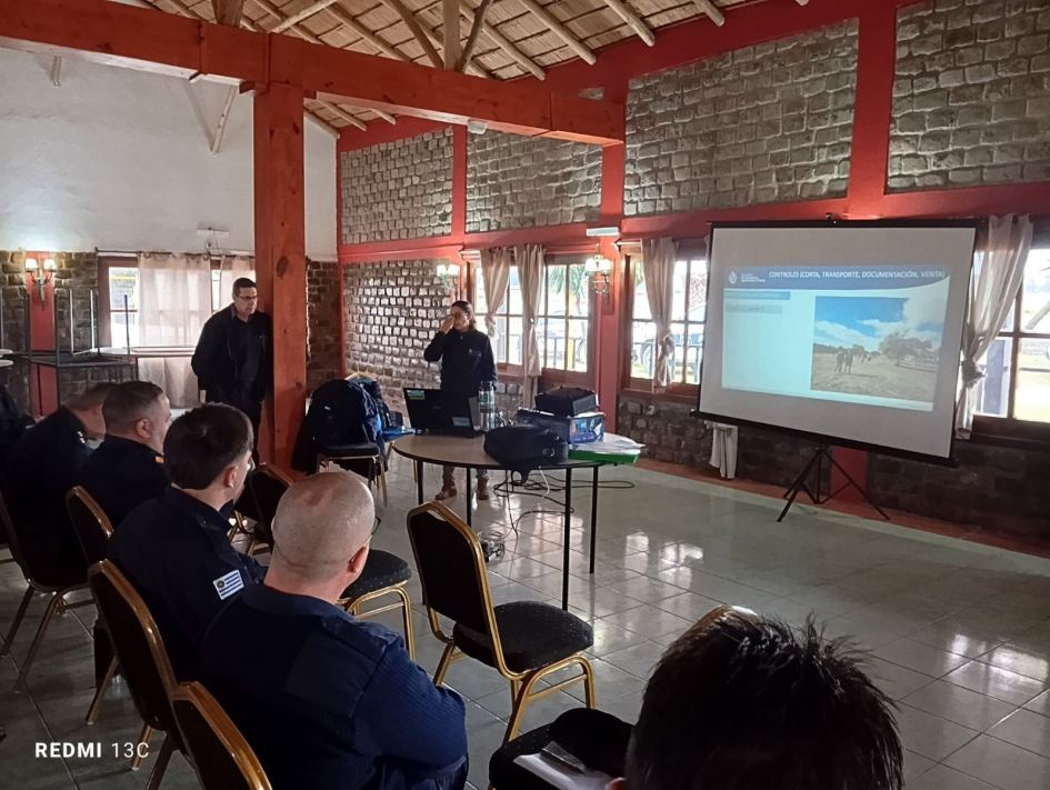 Taller Ministerio del Interior – Canelones Taller Ministerio del Interior – Canelones