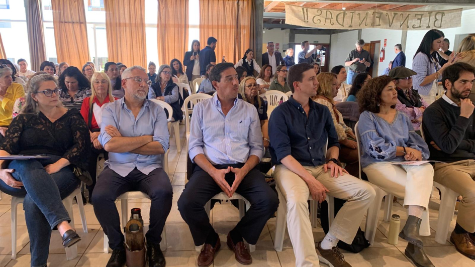 Espacio de Diálogo de Mujeres Rurales Espacio de Diálogo de Mujeres Rurales