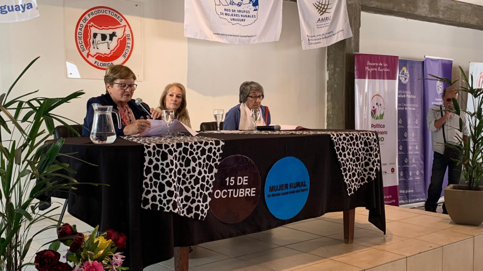 Espacio de Diálogo de Mujeres Rurales Espacio de Diálogo de Mujeres Rurales