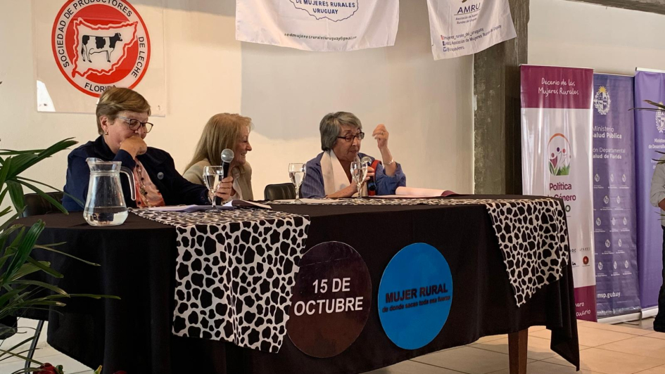 Espacio de Diálogo de Mujeres Rurales Espacio de Diálogo de Mujeres Rurales