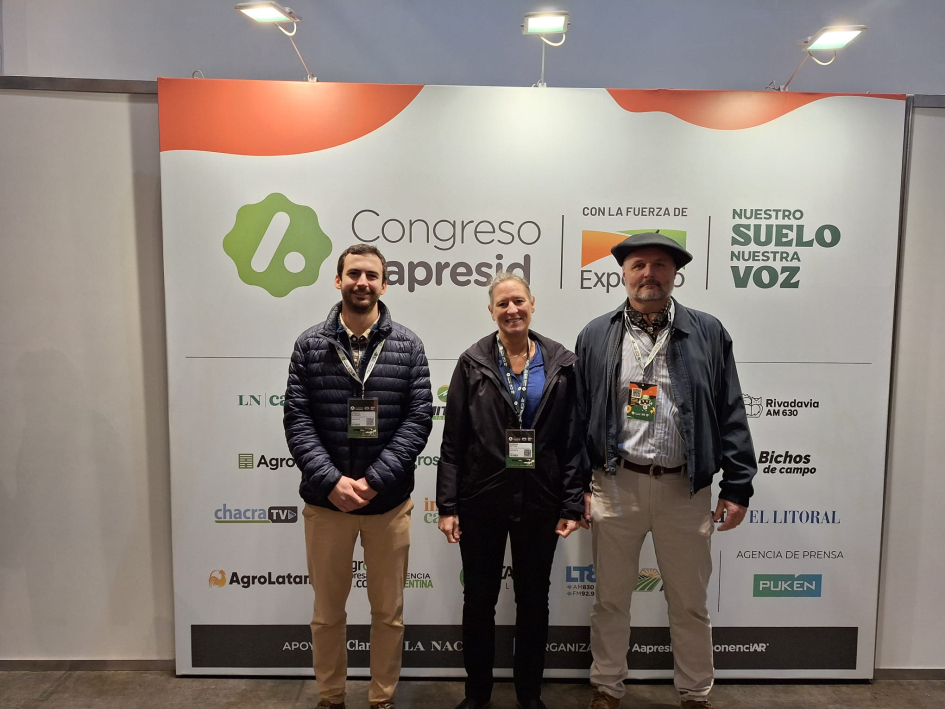 Planes de Uso de Suelo de Uruguay fueron presentados en el 34° Congreso Aapresid Planes de Uso de Suelo de Uruguay fueron presentados en el 34° Congreso Aapresid
