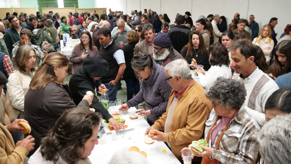 Procría reunió a más de 400 personas en un encuentro regional en Minas