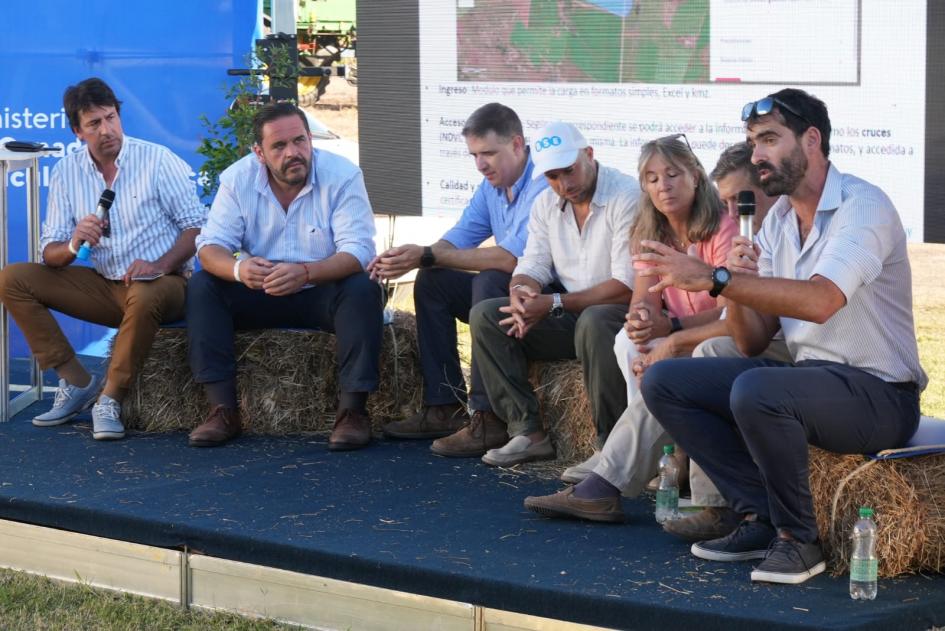 Charla sobre seguros agrícolas