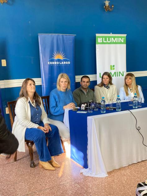 mujeres al volante CL mujeres al volante CL