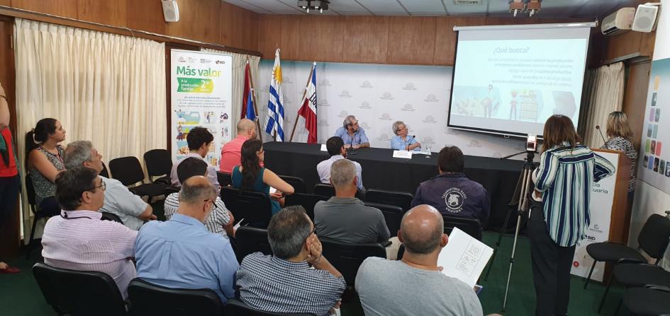 Conferencia de prensa Más valor a la producción familiar