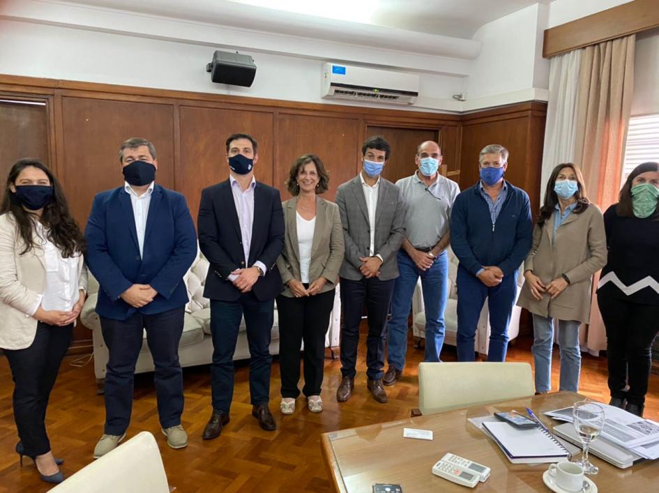 Técnicos recorren ISCAMEN Técnicos recorren ISCAMEN