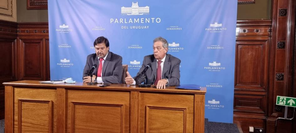 Ministros Mattos y Peña