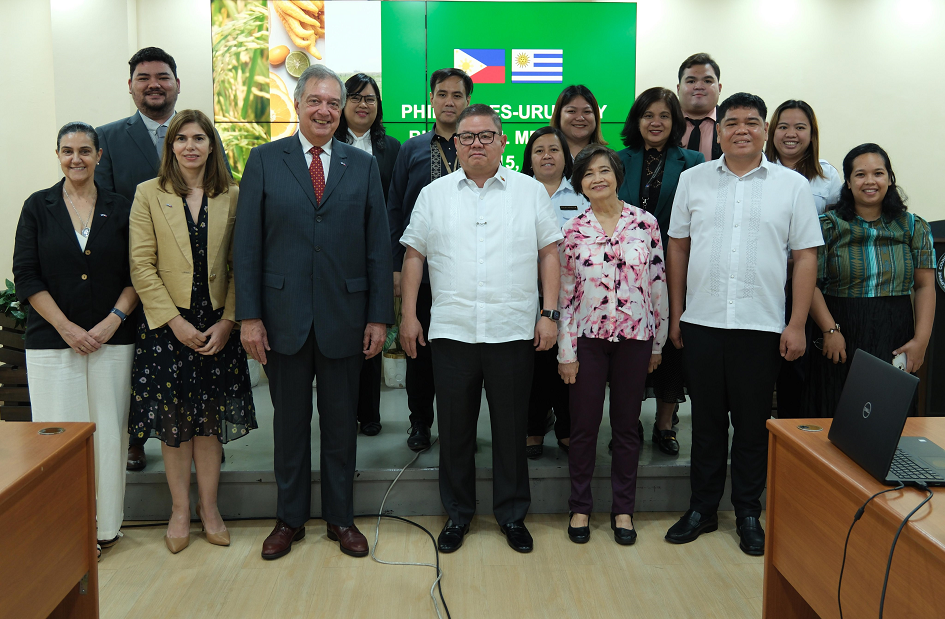 Misión oficial por Filipinas Misión oficial por Filipinas