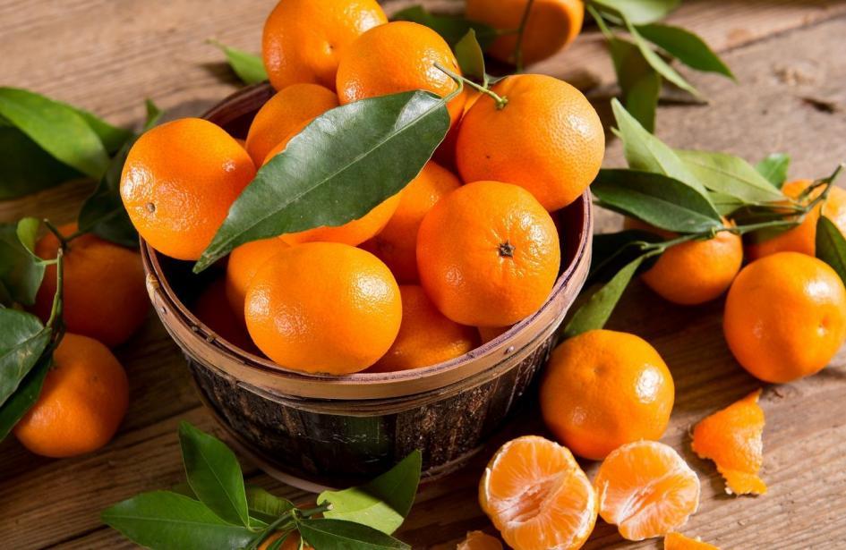 Mandarina fresca