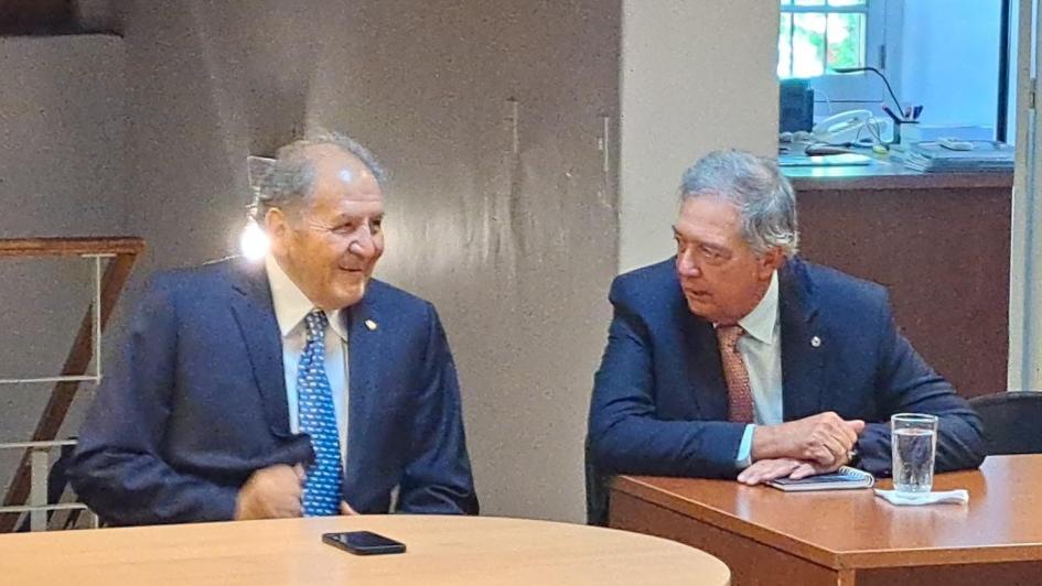 Reunión con Grupo Gloria Reunión con Grupo Gloria