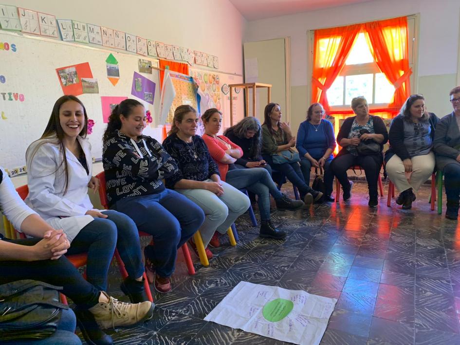 Mujeres rurales se encontraron en la escuela 41 en Canelones Grupo mujeres rurales