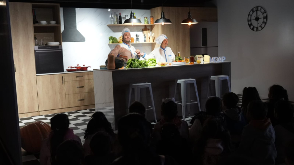 actores en la cocina