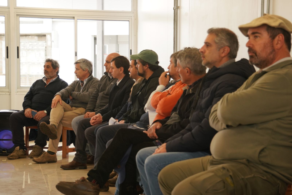 Visita de autoridades tras temporal en Salto Visita de autoridades tras temporal en Salto