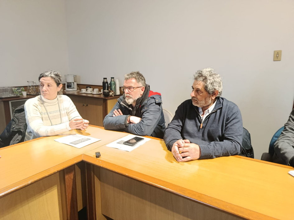 Visita de autoridades tras temporal en Salto Visita de autoridades tras temporal en Salto