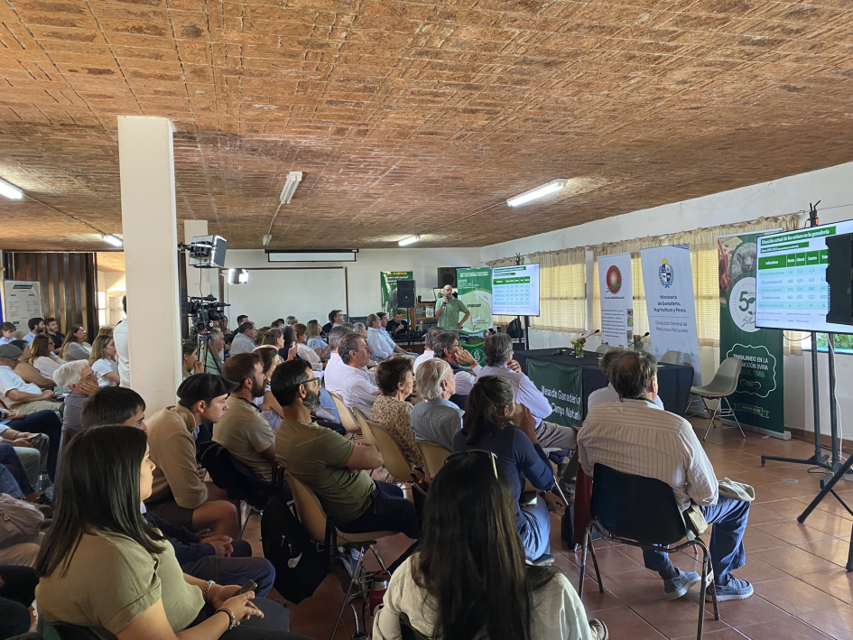 Dia Nacional del Campo Natural y Reconocimientos Paspalum de Oro