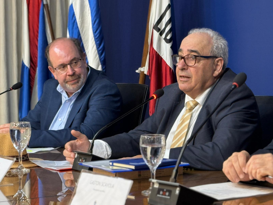 Autoridades presentan resultados del “Desafío: trazabilidad animal” Autoridades presentan resultados del “Desafío: trazabilidad animal”