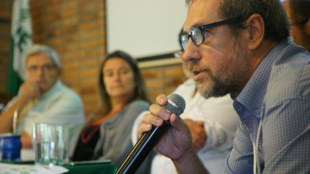 Jornadas Latinoamericanas de Extensión Veterinaria José Olascuaga entre otras autoridades