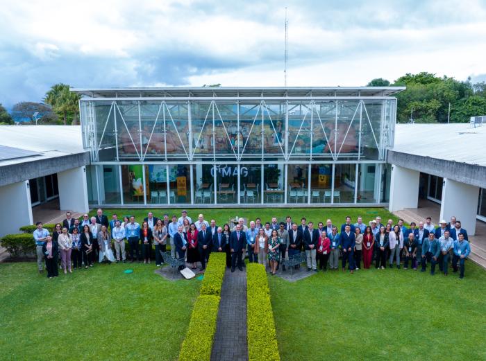 Diálogo Agroalimentario Unión Europea -América Latina y el Caribe (UE -ALC) Diálogo Agroalimentario Unión Europea -América Latina y el Caribe (UE -ALC)