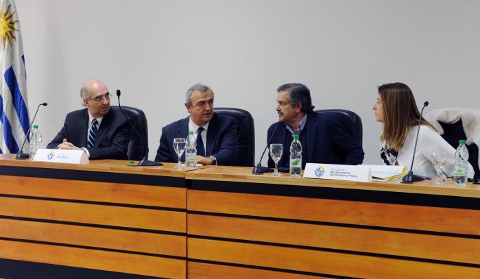Comisión Nacional Asesora Honoraria para la Seguridad Rural Comisión Nacional Asesora Honoraria para la Seguridad Rural
