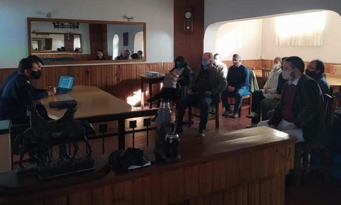 Reunión de Comisión de Seguridad Rural en Flores