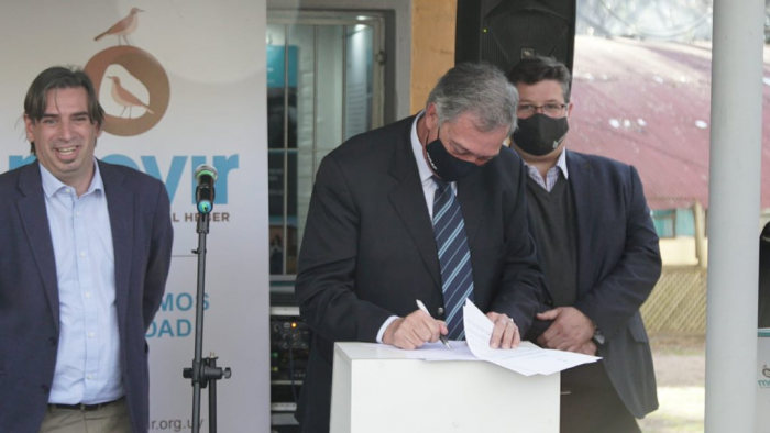 Firma del acuerdo MGAP-MEVIR