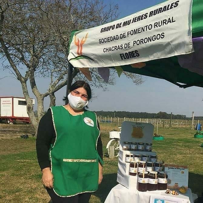 Laura Rodríguez productora apícola Laura Rodríguez productora apícola