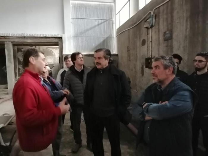 Uriarte con viticultores Uriarte con viticultores