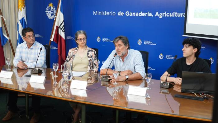 Conferencia de prensa Conferencia de prensa
