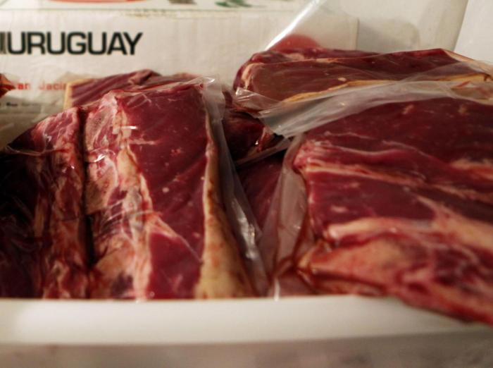 Cortes de carne envasada Cortes de carne envasada