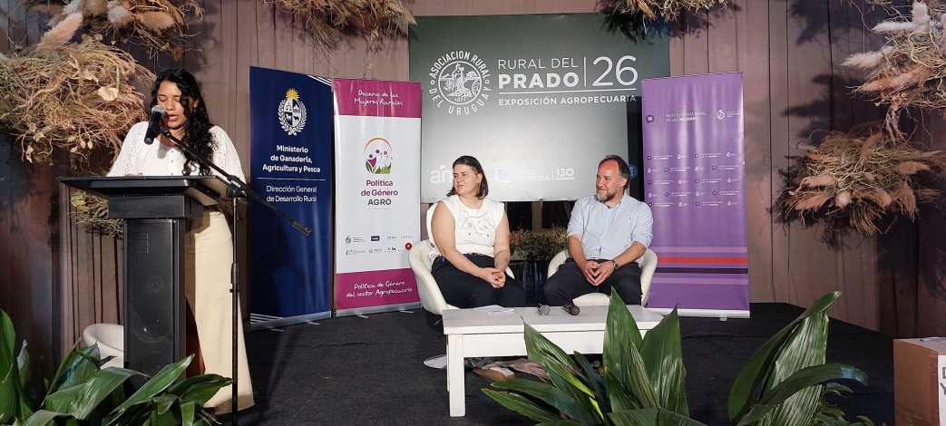 dialogos y saberes