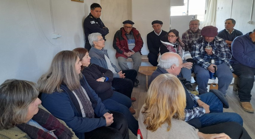 Sesión de la Mesa de Desarrollo Rural en Cuchilla del Rincón Sesión de la Mesa de Desarrollo Rural en Cuchilla del Rincón