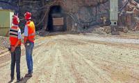 Declaración jurada de producción minera 2021/1 Mineros frente a una cantera