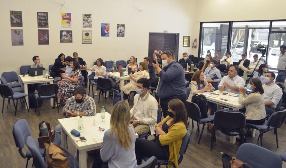 Funcionarios que se capacitaron durante la actividad Funcionarios que se capacitaron durante la actividad