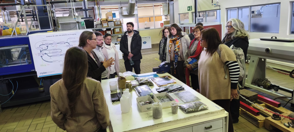 Visita de la Comisión de Ambiente de la Cámara de Representantes en instalaciones del LATU