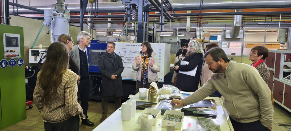 Visita de la Comisión de Ambiente de la Cámara de Representantes en instalaciones del LATU