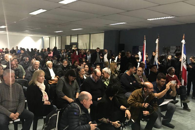 Asistentes a la inauguración Asistentes a la inauguración