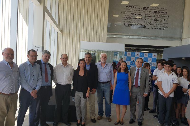 Autoridades y público en la inauguración de Espacio Ciencia Autoridades y público en la inauguración de Espacio Ciencia