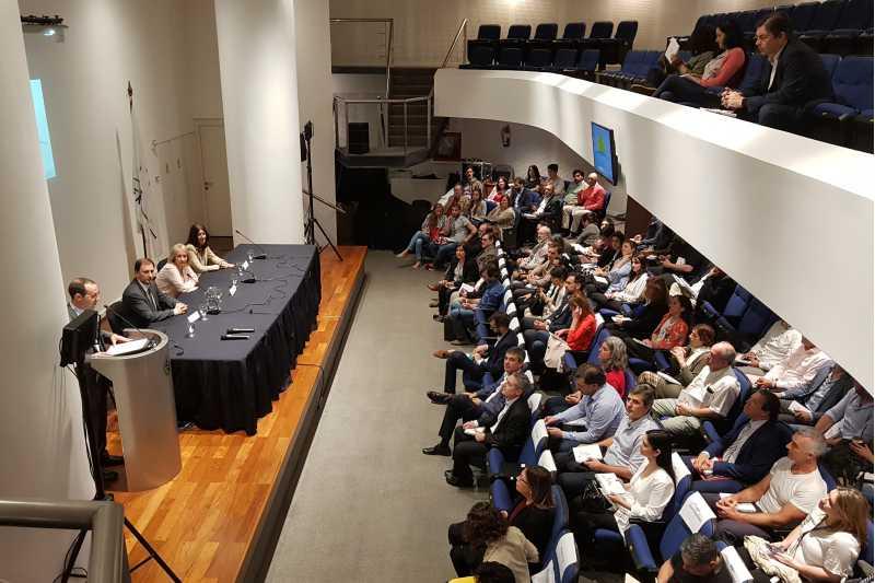 IX Encuentro de Políticas Públicas & Diseño IX Encuentro de Políticas Públicas & Diseño