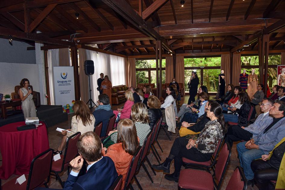 La actividad se realizó en el Club de los Industriales Público en el Club de los Industriales