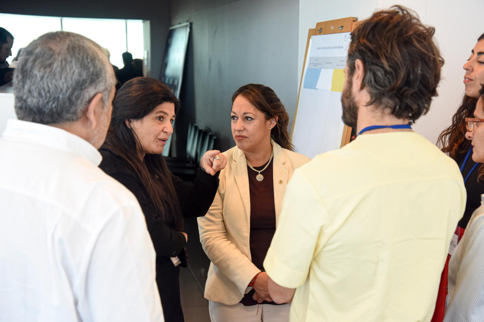 La ministra y la directora de Energía dialogan con representantes de Fundación Bariloche